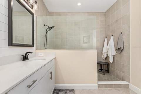17640 Boracay Court #201, Venice FL - photo 22 of 61