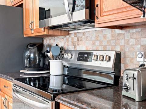 4382 Montano Avenue, Spring Hill FL - photo 13 of 46