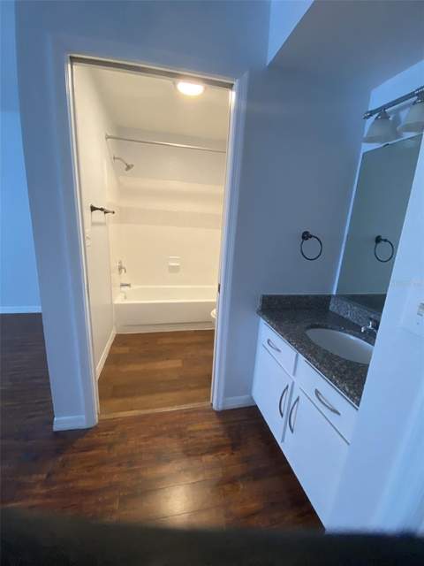 7320 Westpointe Boulevard #511, Orlando FL - photo 13 of 20