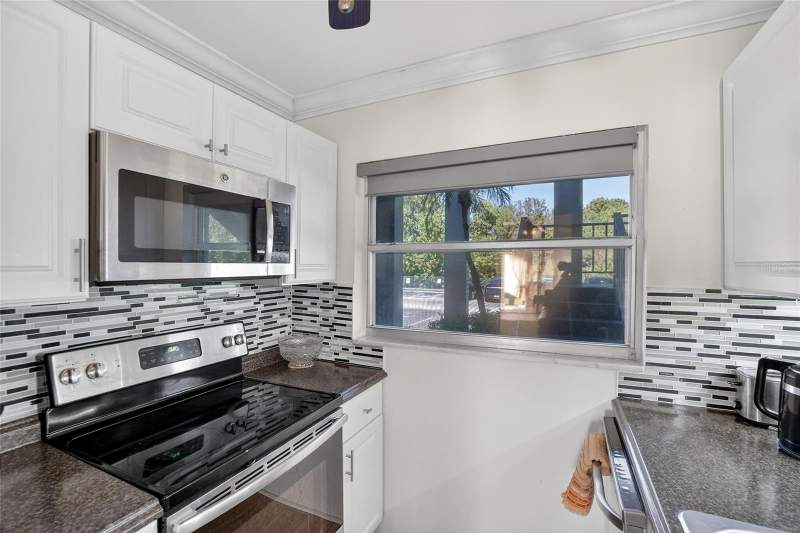 2 bedroom Condominium at 1303 S Hercules Avenue #2, Imperial Park Condo, Clearwater — photo 4