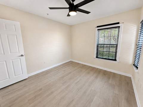 6554 Swissco Drive #518, Orlando FL - photo 8 of 27