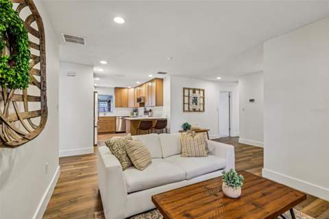 1519 Glastonberry Road, Maitland FL - photo 6 of 6