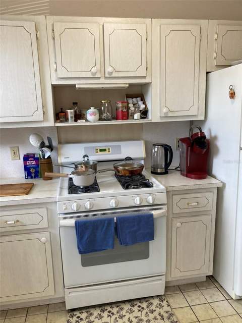 5660 80th Street #B107, St Petersburg FL - photo 13 of 43