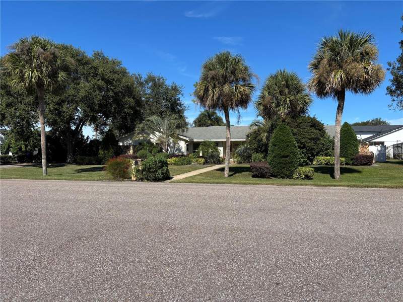 Bay Cove EstatesHomes for Sale in Orlando, FL