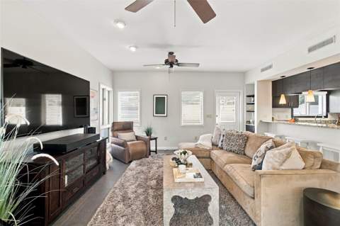 3913 W Barcelona Street, Tampa FL - photo 17 of 43