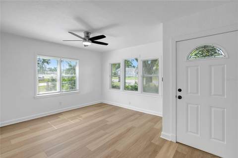 4355 58th Avenue, St Petersburg FL - photo 8 of 36