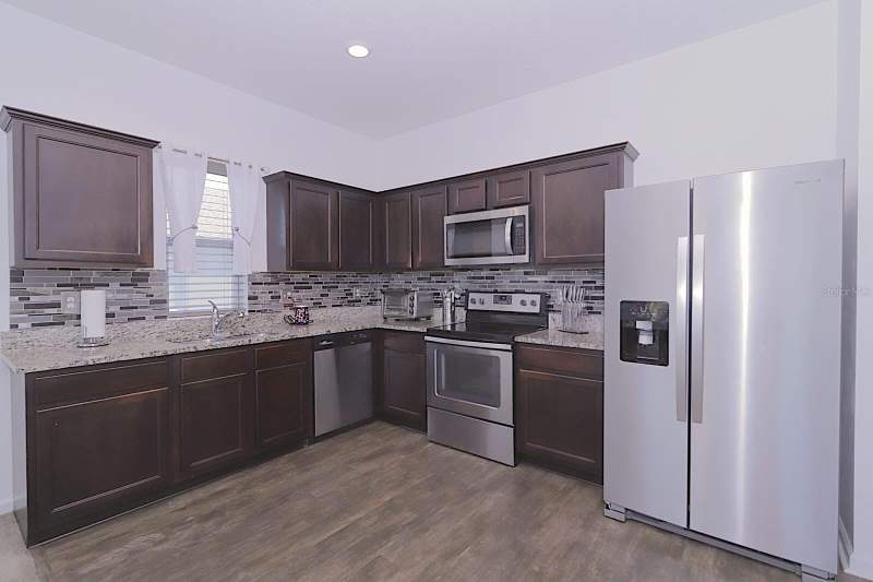 3 bedroom Single Family Residence at 16402 Blooming Cherry Drive, Cherry Lake Landing Rep Sub, Groveland — photo 5