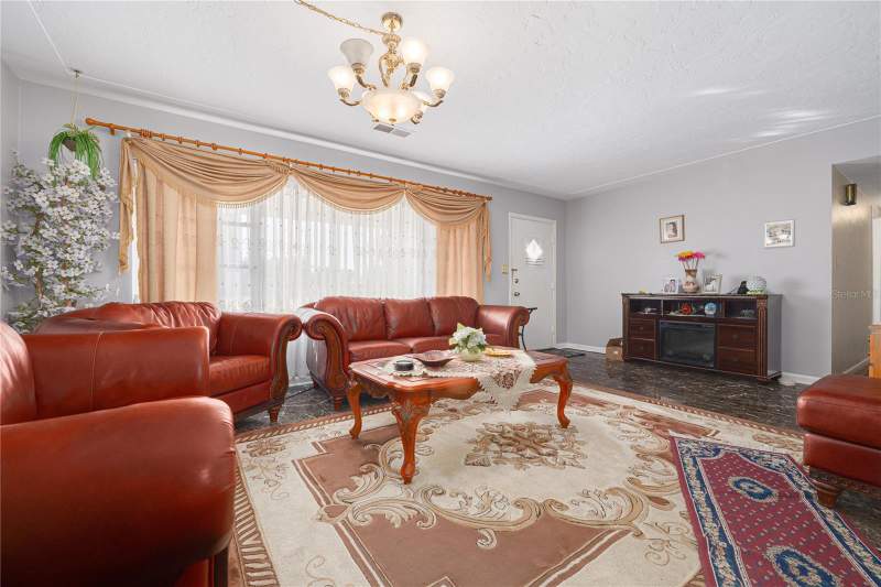 4 bedroom Single Family Residence at 1715 S Jefferson Avenue, Ponce Deleon Estates, Largo — photo 5
