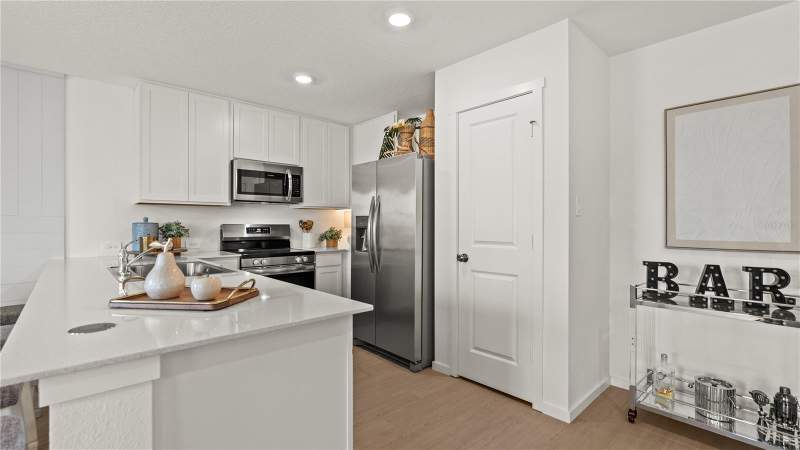 5 bedroom Single Family Residence at 595 Artemis Street, Hunt Club Groves 50S Gc, Lake Wales — photo 2