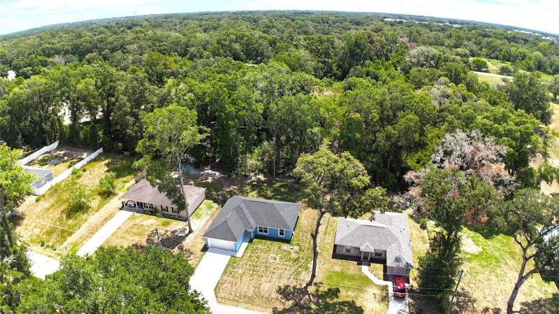 3 bedroom Single Family Residence at 6339 NW 52nd Avenue, Ocala Park Estate, Ocala — photo 2