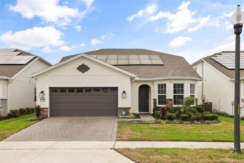 13355 SUNNY RETREAT LANE home for sale in Del Webb Oasis