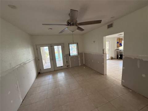 6111 Bayou Grande Boulevard, St Petersburg FL - photo 13 of 22