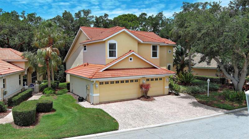 5026 HANGING MOSS LANE home for sale in Turtle Rock
