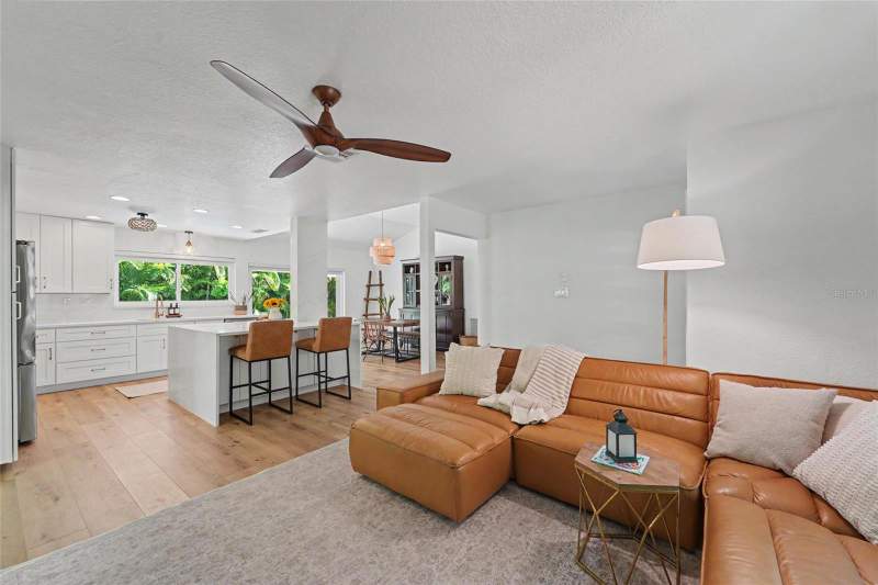 3 bedroom Single Family Residence at 13461 DEL PRADO DRIVE, DEL PRADO IMPERIAL UNIT 1, LARGO — photo 4