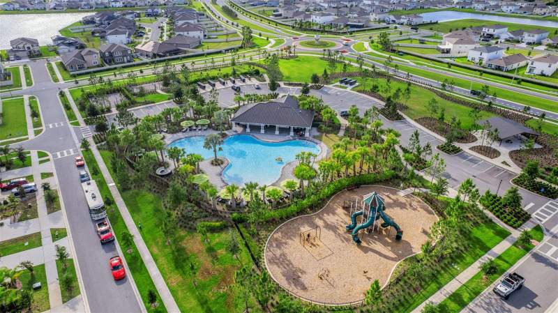 5 bedroom Single Family Residence at 3091 Marine Grass Drive, Berry Bay Sub, Wimauma — photo 4