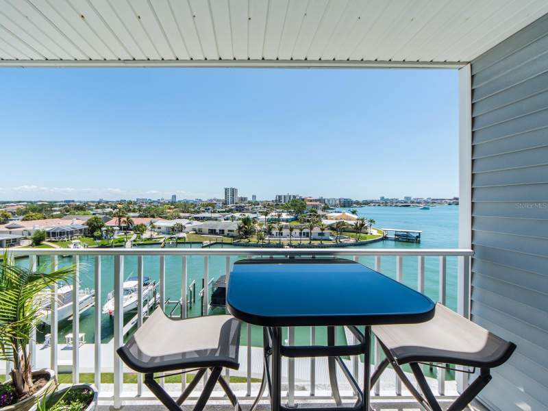 2 bedroom Condominium at 610 Island Way #407, 610 Island Way Condo, Clearwater Beach — photo 5