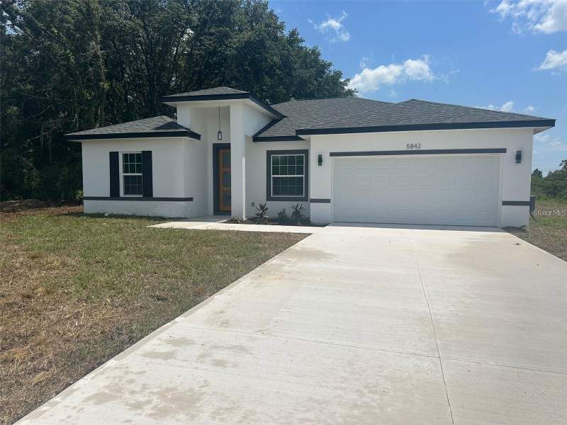 5842 SW 154TH LANE ROAD home for sale in Marion Oaks