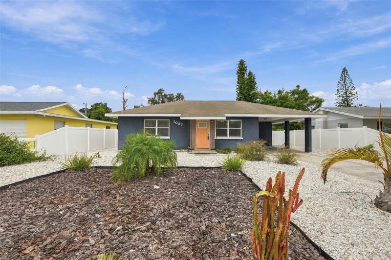 2 bedroom Single Family Residence at 1007 21st Avenue, Thompson & Gafner, Palmetto — photo 2