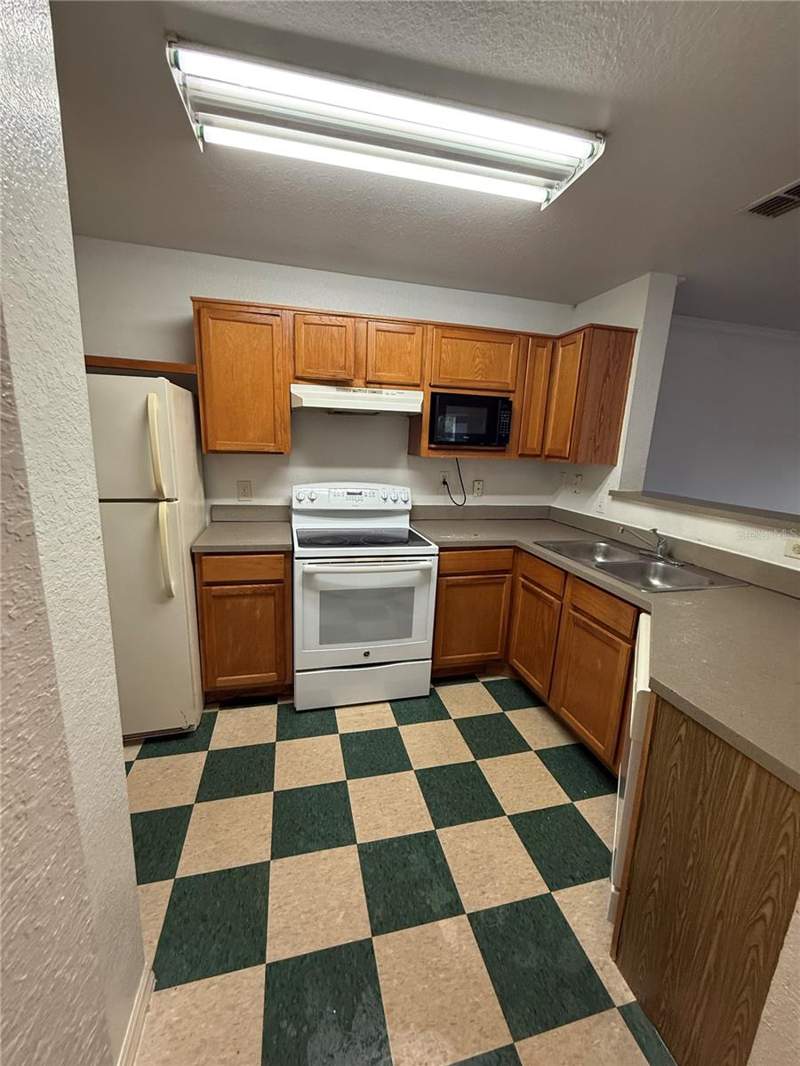 2 bedroom Condominium at 3712 Castle Pines Lane #4137, Orlando Academy Cay Club I, Orlando — photo 2