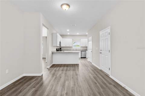 5017 Finders Court, Tampa FL - photo 17 of 40