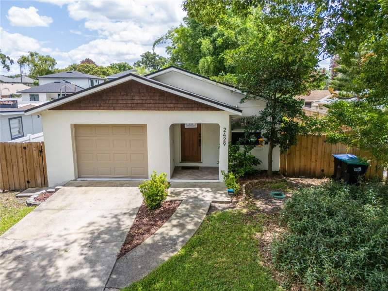3 bedroom Single Family Residence at 2429 S Brown Avenue, Michigan Ave Park, Orlando — photo 2