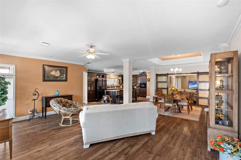 4 bedroom Single Family Residence at 2715 9th Avenue, Melrose Sub, St Petersburg — photo 3