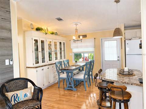 8304 Princess Court, Palmetto FL - photo 9 of 35