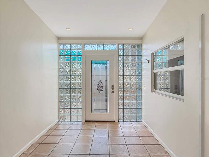 4 bedroom Single Family Residence at 1519 Chandler Avenue, Highland Pines 7th Add, Clearwater — photo 4