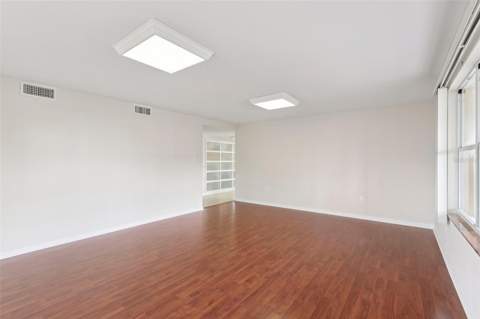 941 Gulf Boulevard, Belleair Beach FL - photo 11 of 63