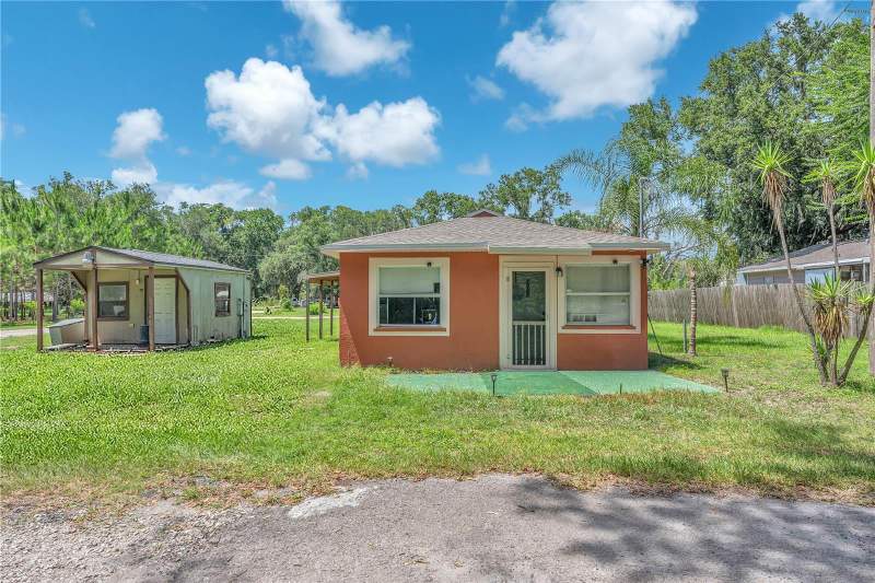 2 bedroom Single Family Residence at 1006 Gray Street, Strawberry Terrace South, Plant City — photo 2