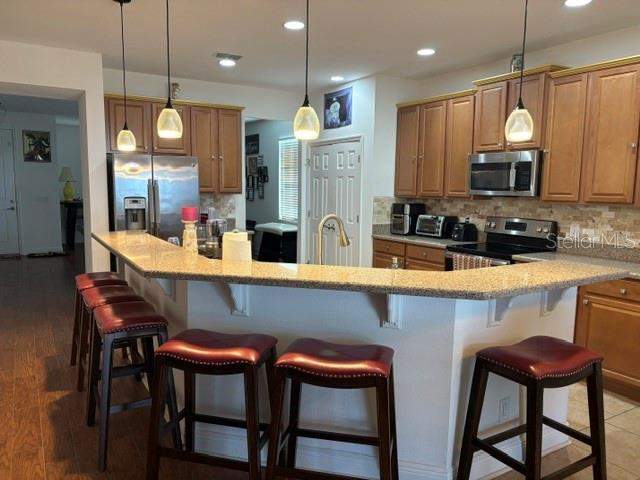 5 bedroom Single Family Residence at 9819 Royal Vista Avenue, Vista Grande Ph II Sub, Clermont — photo 4