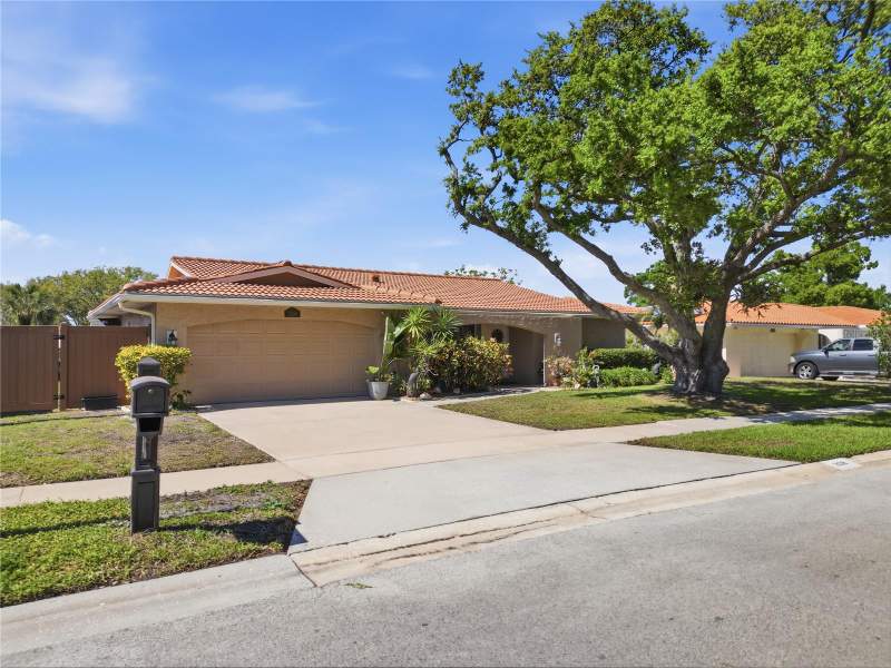 3 bedroom Single Family Residence at 2138 EGRET DRIVE, ELDE ORO WEST, CLEARWATER — photo 4