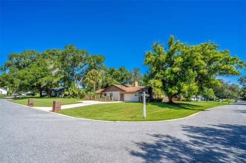 935 Pine Shadow Drive, Apopka FL - photo 6 of 28