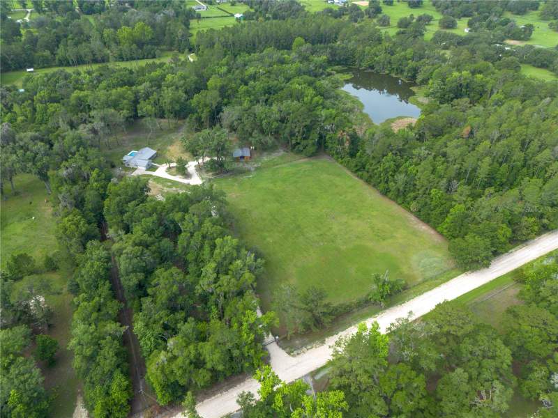 4 bedroom Single Family Residence at 14810 NW 185 Street, Spring Hammock Acres, Williston — photo 5