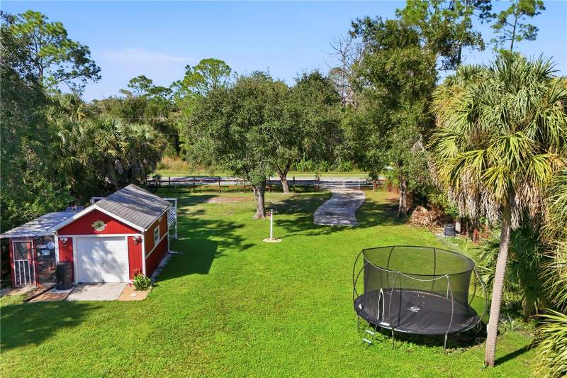 3 bedroom Single Family Residence at 4732 Flint Drive, Port Charlotte Sub 18, North Port — photo 2