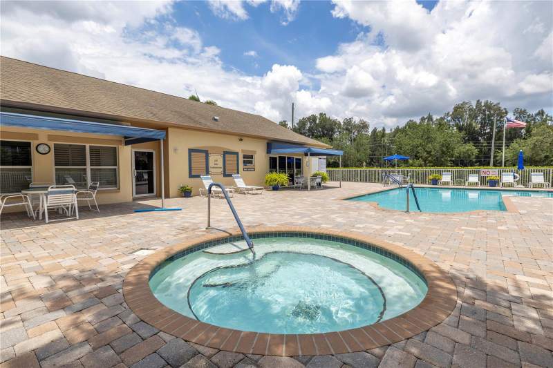 2 bedroom Condominium at 960 Starkey Road #2202, Golf Lake Condo 2 At East Bay, Largo — photo 3