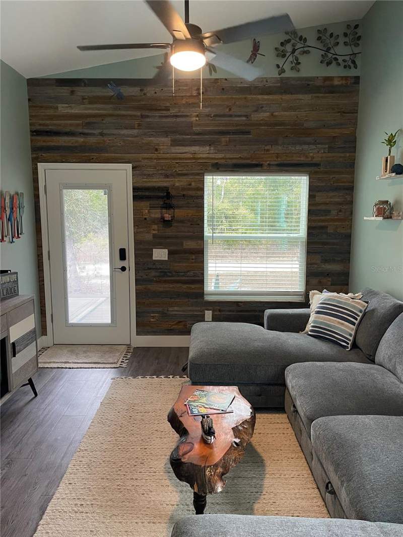 2 bedroom Single Family Residence at 24252 NE 152nd Lane, Frst Acres, Fort Mc Coy — photo 2