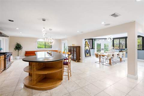410 Montrose Avenue, Temple Terrace FL - photo 14 of 72