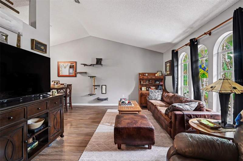 3 bedroom Single Family Residence at 1050 Parnell Court, Deltona, Deltona — photo 5