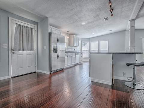 518 Saint Andrews Boulevard, Lady Lake FL - photo 9 of 44