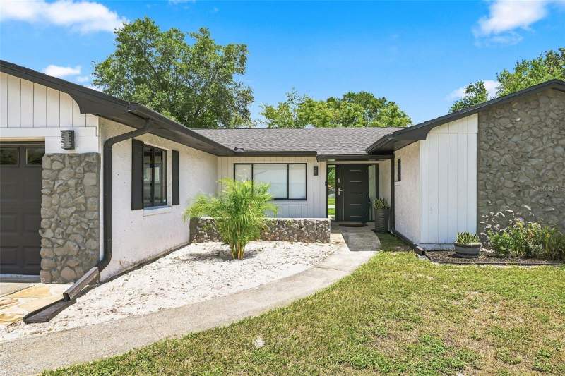 4 bedroom Single Family Residence at 6349 Marlberry Drive, Sand Lake Hills Sec 6, Orlando — photo 3