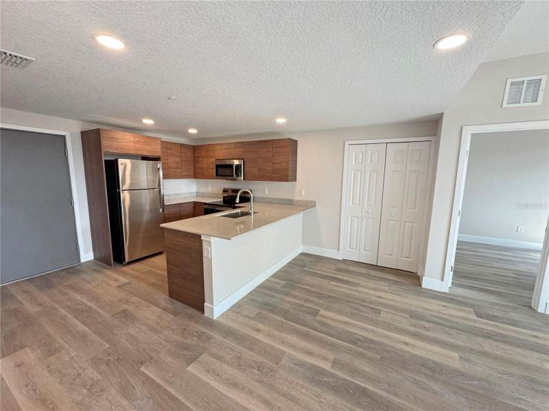 3 bedroom Condominium at 4424 S Texas Avenue #1-320, San Marino, Orlando — photo 5