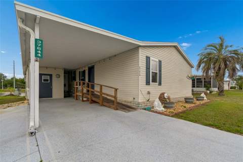 37644 Pinata Avenue, Zephyrhills FL - photo 11 of 79