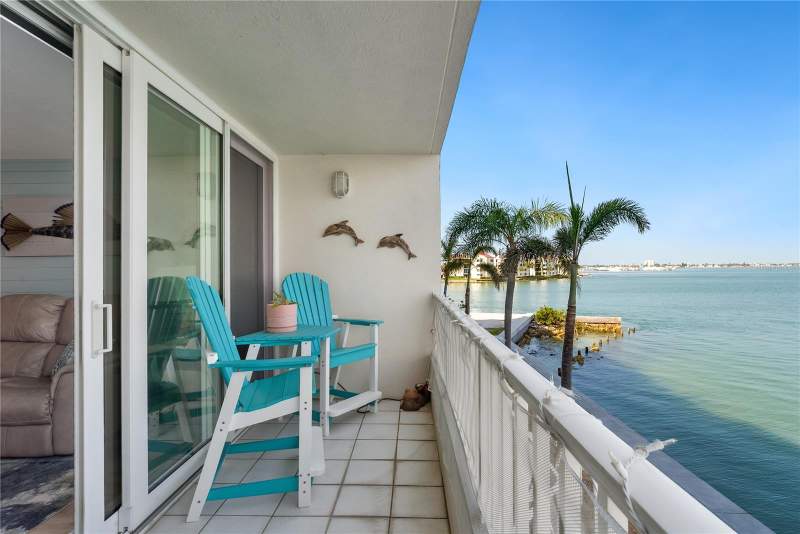 5279 ISLA KEY BOULEVARD #212 home for sale in Isla Key Condo