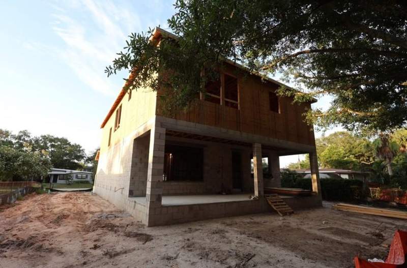 4 bedroom Single Family Residence at 2926 W Ellis Drive, Bayhill Estates 2nd Addition, Tampa — photo 3