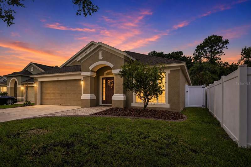 Lexington Oaks VillagesHomes for Sale in Wesley Chapel, FL