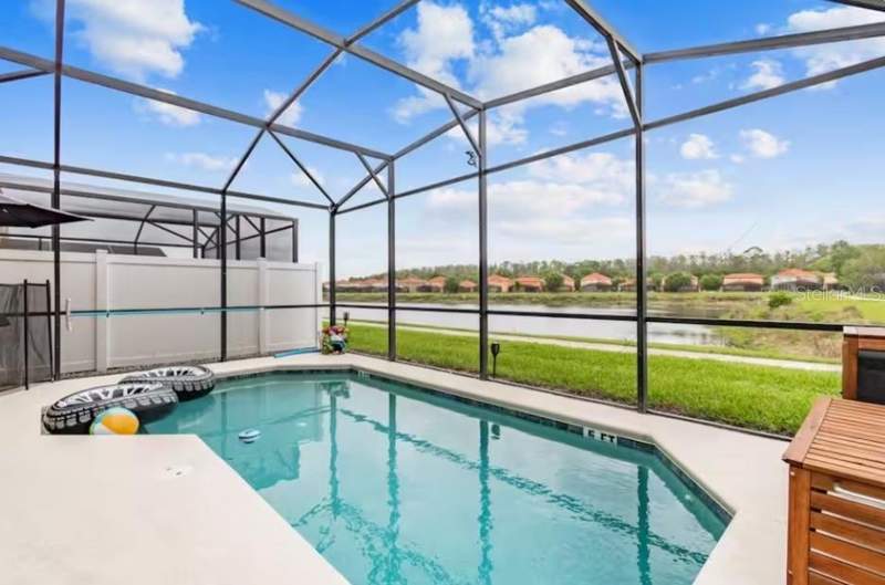 4 bedroom Townhouse at 471 LAS FUENTES DRIVE, BELLAVIDA REP, KISSIMMEE — photo 5