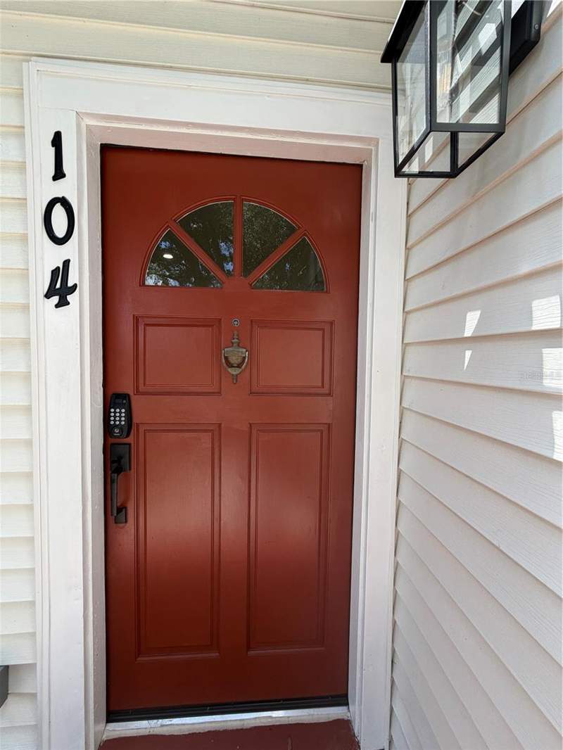 3 bedroom Single Family Residence at 104 W Lambright Street, North Park Annex, Tampa — photo 4