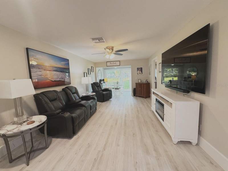 2 bedroom Villa at 2465 Northside Drive #2204, Woodland Villas Condo 1, Clearwater — photo 4