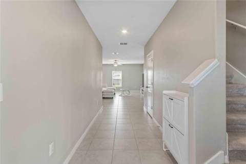 9440 Lemon Drop Loop, Sun City Center FL - photo 7 of 55